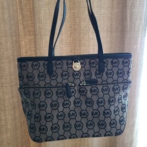Michael Kors Tote Bag - Small